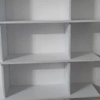 کتابخانه یا شلف دیواری در حد نو|کتابخانه، شلف، قفسه‌های دیواری|قم, زنبیل آباد|دیوار