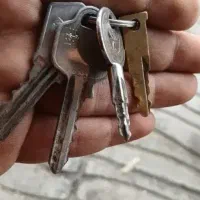 دسته کلید گم شده