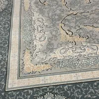 فرش ومبلمان