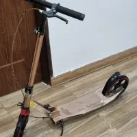 اسکوتر در حد نو|دوچرخه، اسکیت، اسکوتر|هشتگرد, طاووسیه|دیوار