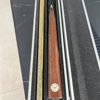 چوب اسنوکر همراه با کیف