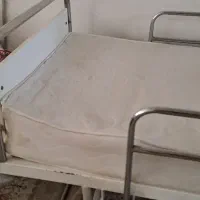 تخت بیمارستانی|تخت و سرویس خواب|قم, باغ شازده|دیوار