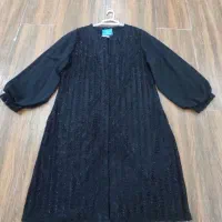 تعدادی مانتو وشومیز