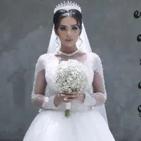 لباس عروس|لباس|فردیس, منظریه|دیوار