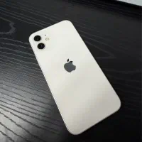 آیفون ۱۲ نرمال در حد نو