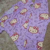 لباس راحتی|لباس|میانه, |دیوار