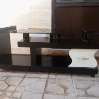 میز تلویزیون در حد نو