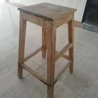 چهار پایه چوبی ، دو پله ، سالم ، بادوام ،