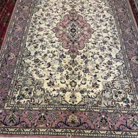 ۶ متری دستبافت کاشان رنگ خاص