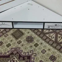 میز دیواری تلویزیون