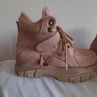 نیم بوت درحد نو چرم