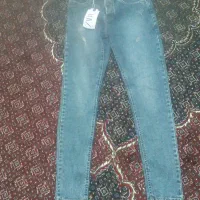 سلام یک شلوار آبی برای فروش گذاشتم تماس بگیرید