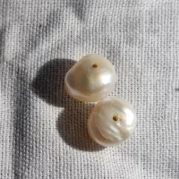 مروارید طبیعی