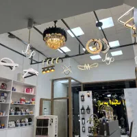 فروشنده خانم