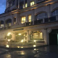 ۱۰۰ متر مغازه/ تجاری/ کافه