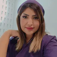 پاکسازی پوست آقایان و خانم ها