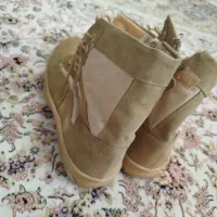 پوتین|کیف، کفش، کمربند|گرگان, |دیوار