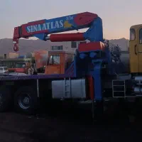 راننده و شاگرد جرثقیل اطلس