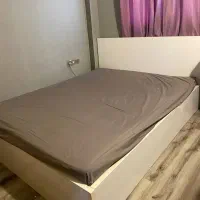 تخت ۲ نفره بهمراه تشک