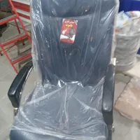 صندلی راحتی درحد نو