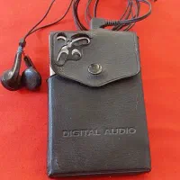 Digital audio|صوتی و تصویری|دورود, |دیوار