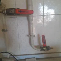 لوله کشی گاز وآب خردکاری انجام میشود