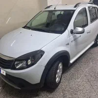 ساندرواستب وی