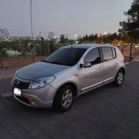 ساندرو اتوماتیک مدل 95