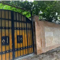 فروش یک زمین چهار دیواری باغی دل‌انگیز در لشکرآباد