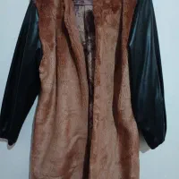 یک عدد پالتو و مانتو