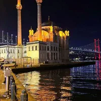 متفاوت به استانبول سفر کن