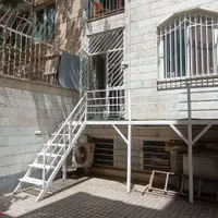 ۶۰ متر همکف پارکینگ‌دار ۵۰متر حیاط (براصلی کاشان)|اجارهٔ آپارتمان|تهران, میدان حر|دیوار