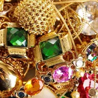 مژدگانی برای اطلاعات درباره طلاهای سرقتی در متل قو