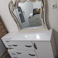 تخت خواب دونفره.و میز آرایشی|تخت و سرویس خواب|شوش, |دیوار