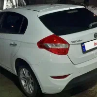 برلیانس ۳۲۰ دنده|خودرو سواری و وانت|لاهیجان, کوی زمانی|دیوار