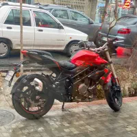 بنلی ۲۵۰ نیوفیس قرمز