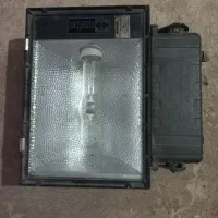 پژوکتور نورافکن ۴۰۰وات ایتالیایی لامپ بزرگ