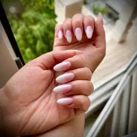 خدمات تخصصی ناخن کیش