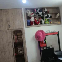 تخت ومیز ارایشی همرابا درایور سه کشو