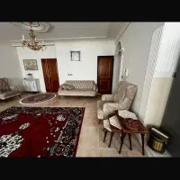 آپارتمان طبقه اول