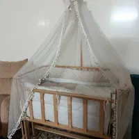 تخت گهواره کنار مادر|تخت و صندلی بچه|خرمآباد, |دیوار
