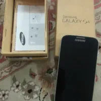 گوشی سامسونگ  S 4 با کارتن
