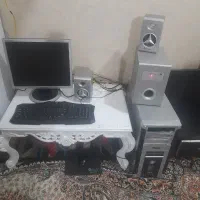 با سلام خدمت شما کامپیوتر به فروش می رسد