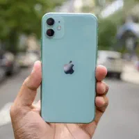 آیفون۱۱نرمال۱۲۸گیگ تمیزوسالم