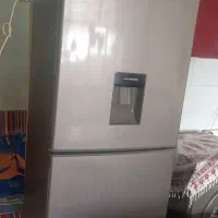 یک عددلباسشویی ویک عدد یخچال هردومارک بوست سالم|ماشین لباسشویی و خشککن لباس|اصفهان, حصه شمالی|دیوار