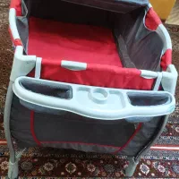 تخت پارک کودک و صندلی محافظ ماشین کودک