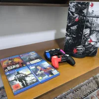 دستگاه ps5 فت همراه دو دسته و چهار تا دیسک بازی