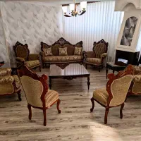 کارگر ماهر رویه کوبی مبلمان تعمیرات