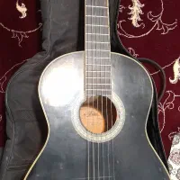 گیتار مدل آکا ۱۴ مدل آریا خیلی کمیااب
