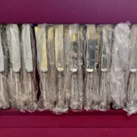 سرویس ۱۴۷تیکه کارد وچنگال انگلیسی سال ساخت ۱۹۷۸|ظروف سرو و پذیرایی|اصفهان, باغ زرشک|دیوار